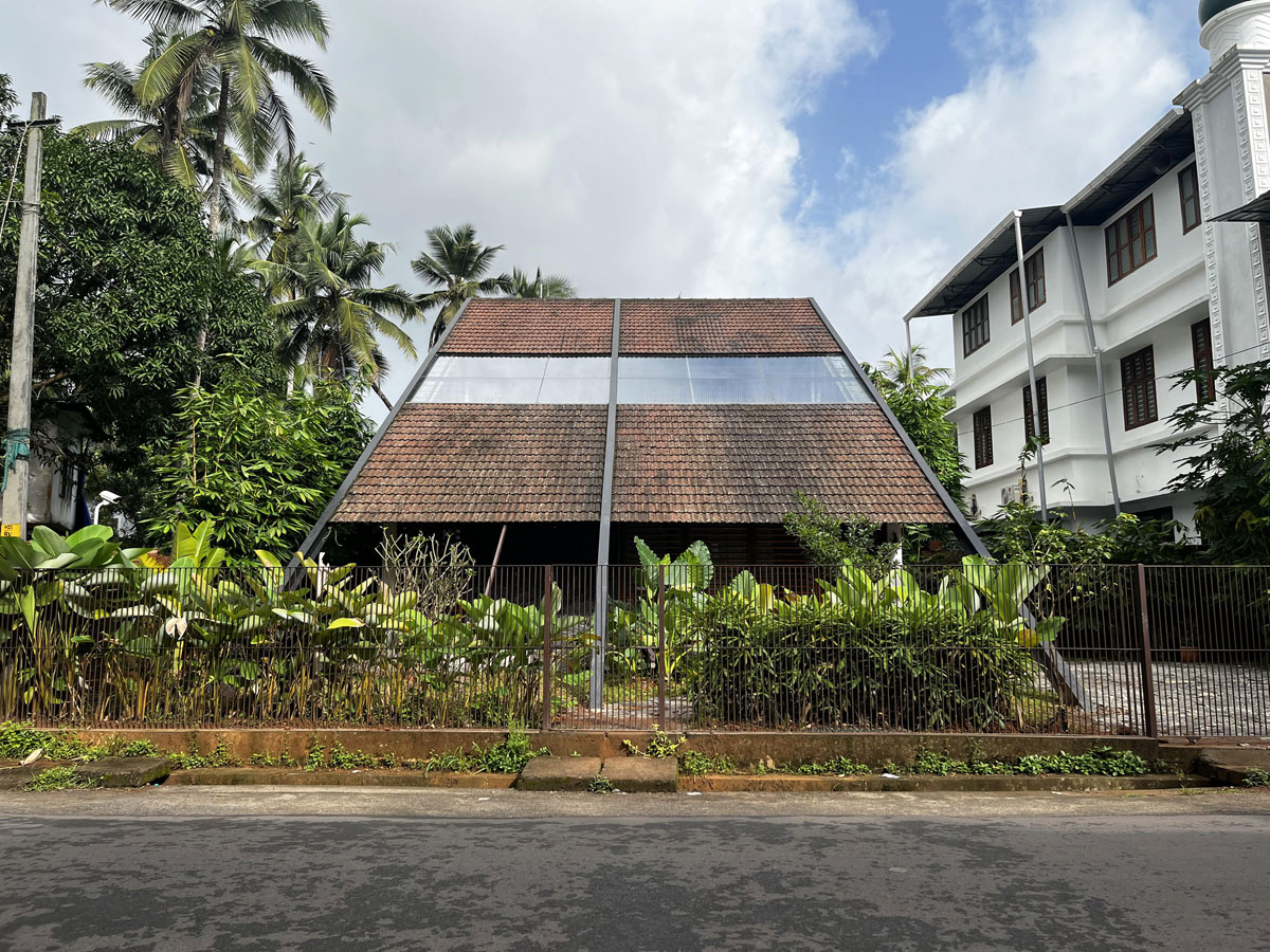 Эклектичный дом с внутренним двором в Керале, Индия — Полезная информация