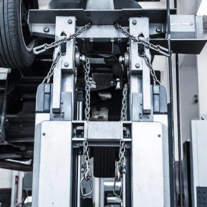 Двухстоечный подъемник: Выбираем между асимметрией и грузоподъемностью Двухстоечный подъемник: Выбираем между асимметрией и грузоподъемностью